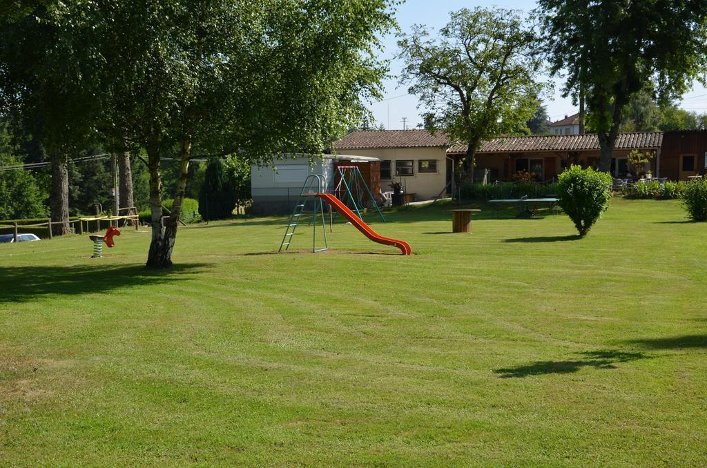 Camping " Le Grun De Chignore" Vollore-Ville Ngoại thất bức ảnh